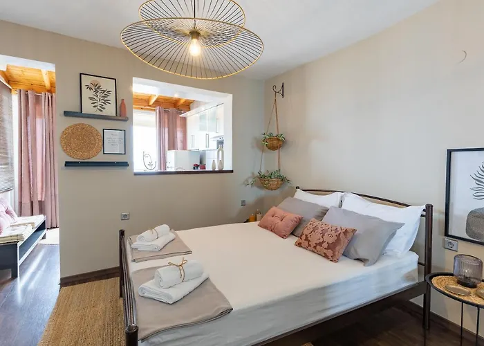 Summertime Blues Kavala