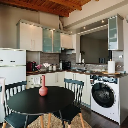 Apartment Summertime Blues