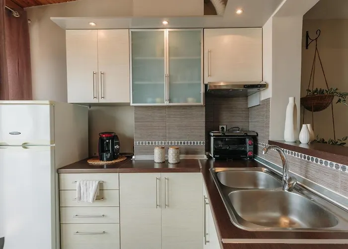 Summertime Blues Cavala